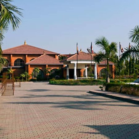Hotel Lumbini Garden New Crystal Zewnętrze zdjęcie