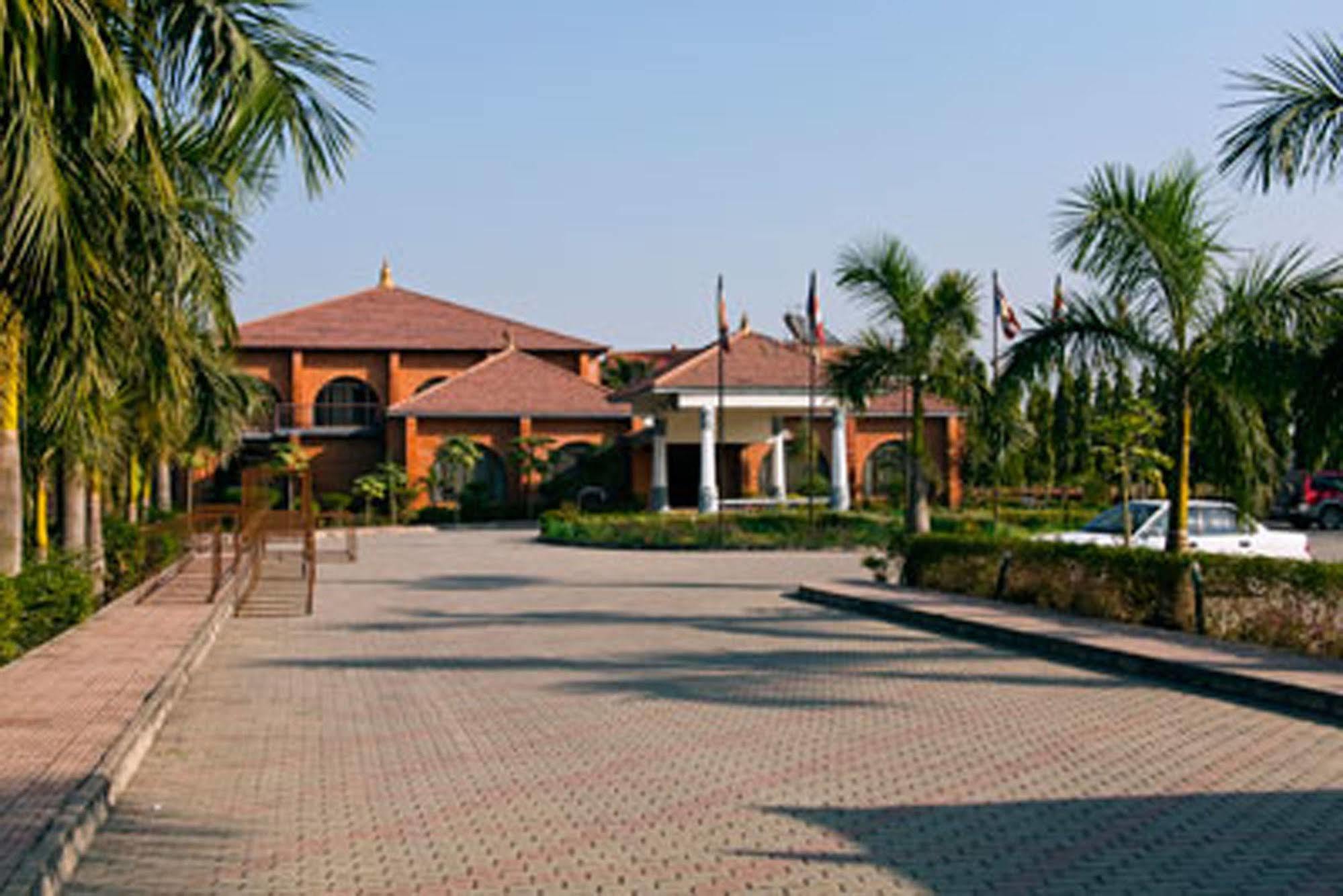 Hotel Lumbini Garden New Crystal Zewnętrze zdjęcie